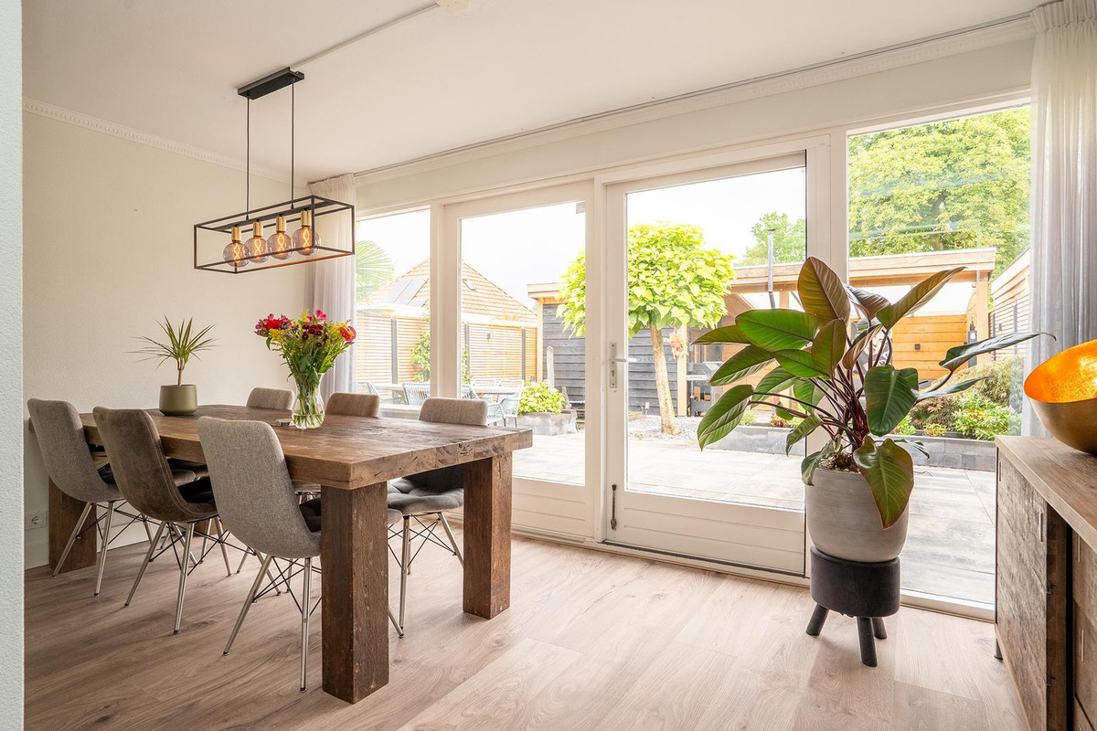 Tussenwoning te koop: Waterlelielaan 30, Enschede