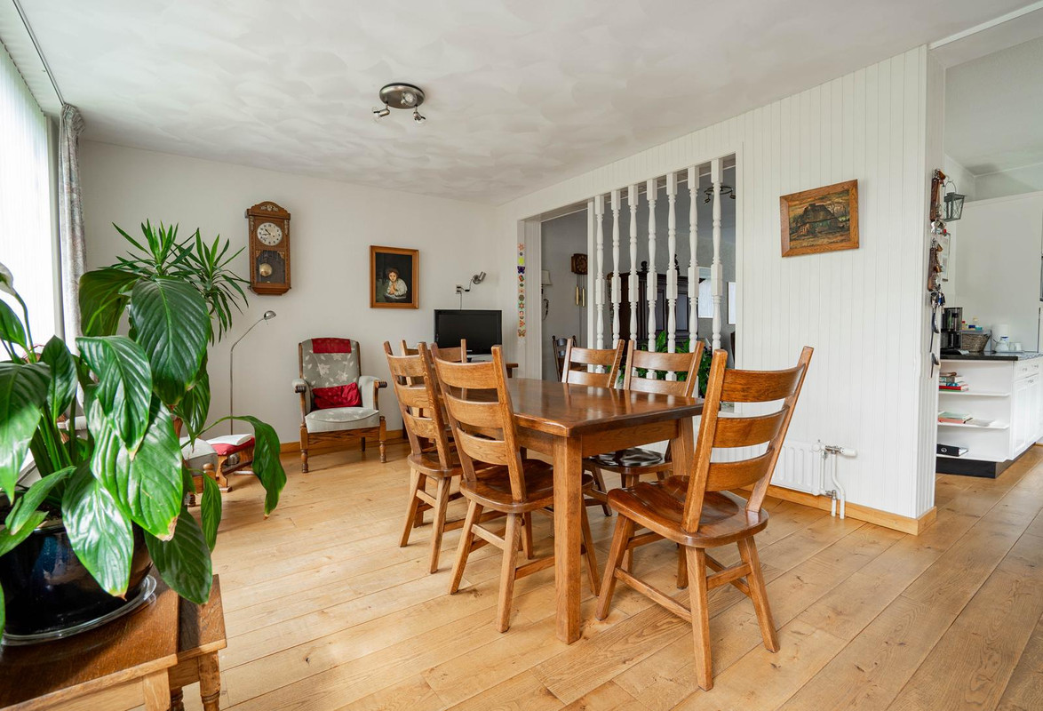 Twee-onder-één-kap te koop: Marijkestraat 30, Bakel