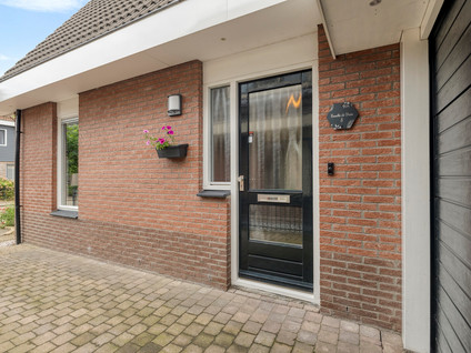 Zwaluwenlaan 8