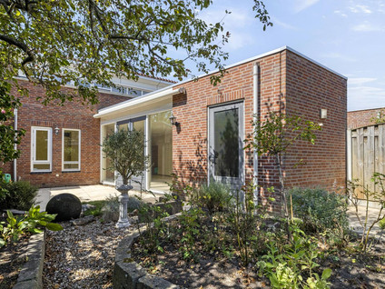 Van Oldenbarneveltstraat 23