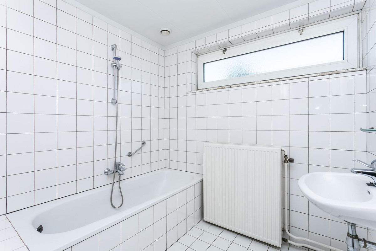Tussenwoning te koop: Hagensstraat 7, Sweikhuizen