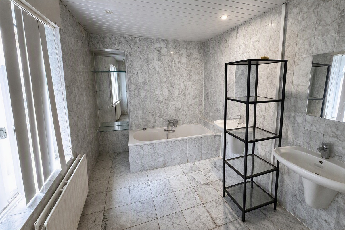 Tussenwoning te huur: Wilhelminasingel 112, Maastricht