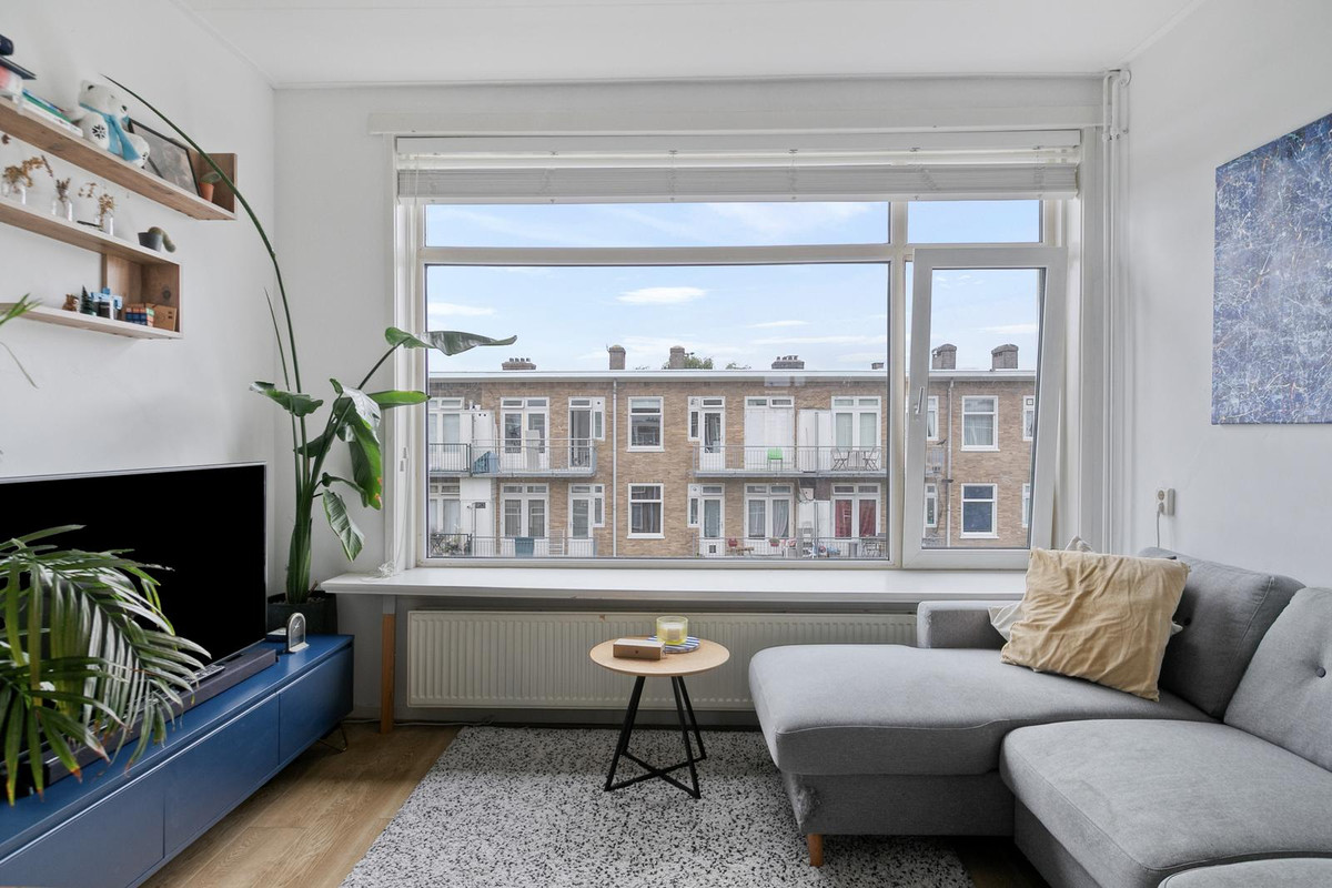 Appartement te koop: Lorreinenstraat 12-3, Amsterdam