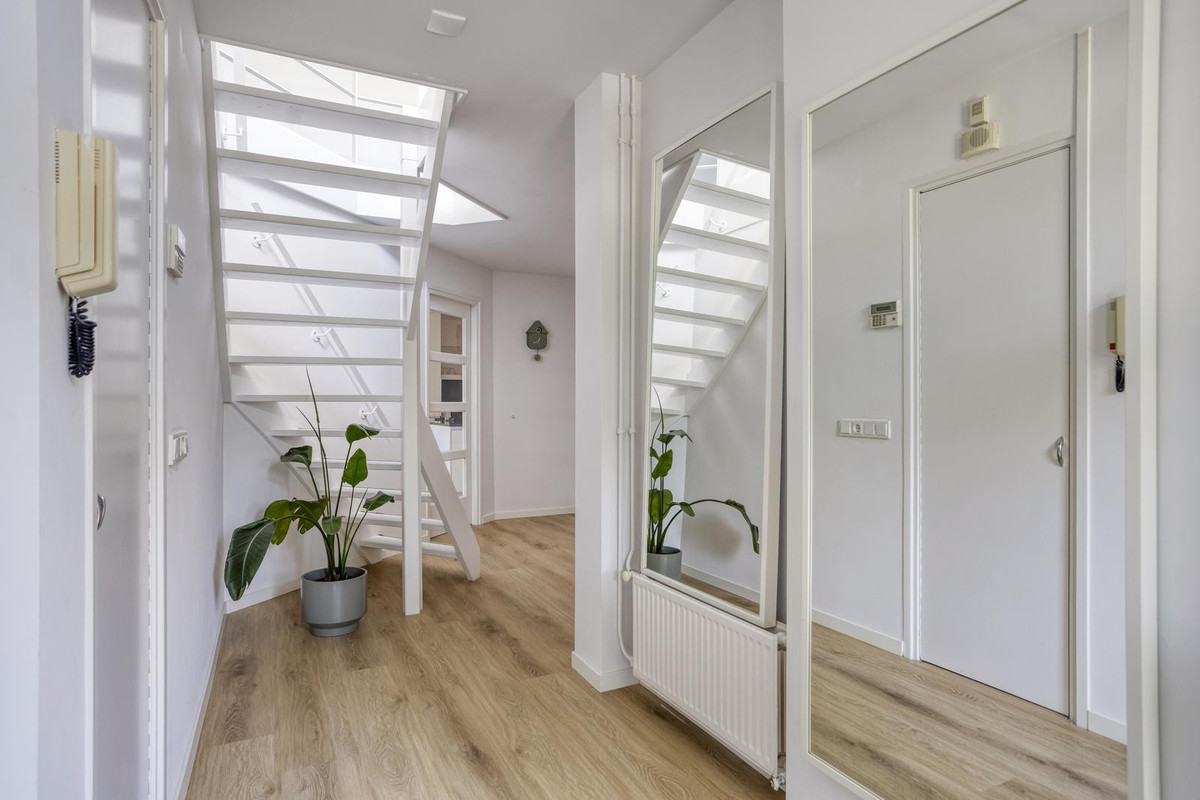 Vrijstaande woning te koop: Irenelaan 2, Alkmaar