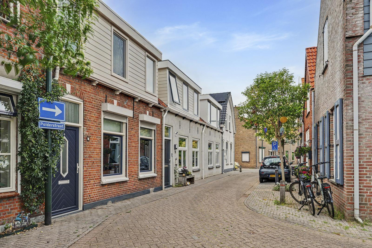 Tussenwoning te koop: Polderstraat 9, Tholen
