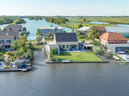 Voorweg 99