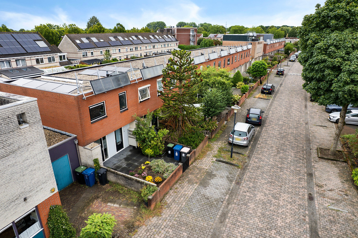 Tussenwoning te koop: Het Kasteel 91, Apeldoorn