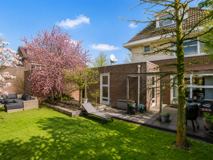 Floresstraat 3
