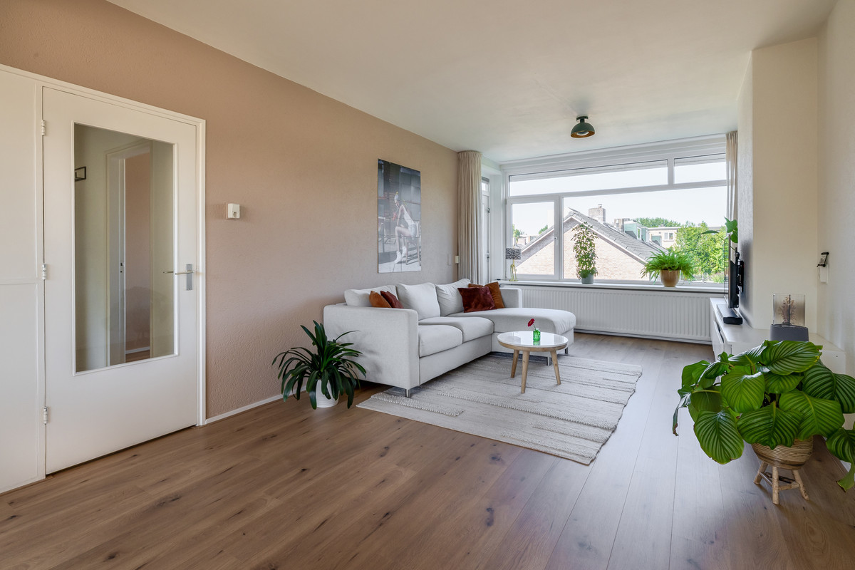 Appartement te koop: Van Iddekingeweg 184, Groningen