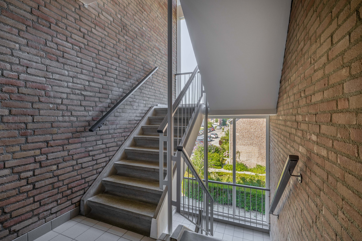 Appartement te koop: Van Iddekingeweg 184, Groningen