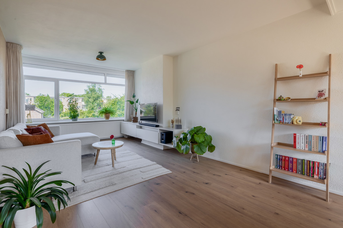 Appartement te koop: Van Iddekingeweg 184, Groningen