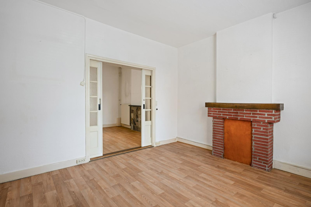 Tussenwoning te koop: Longinastraat 82, Maastricht