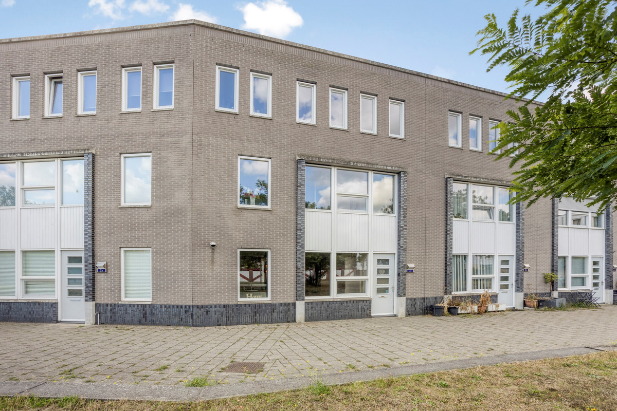 Tussenwoning te koop: Jungstraat 2F, Haarlem