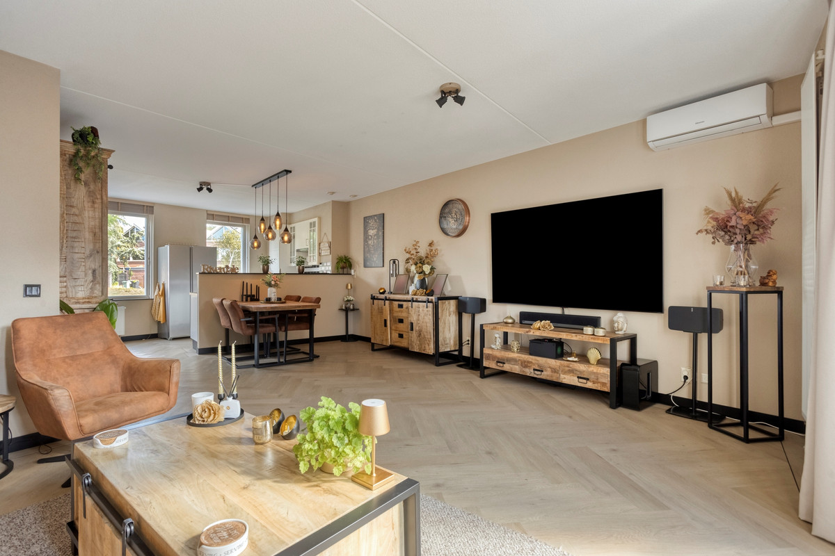 Tussenwoning te koop: Jungstraat 2F, Haarlem