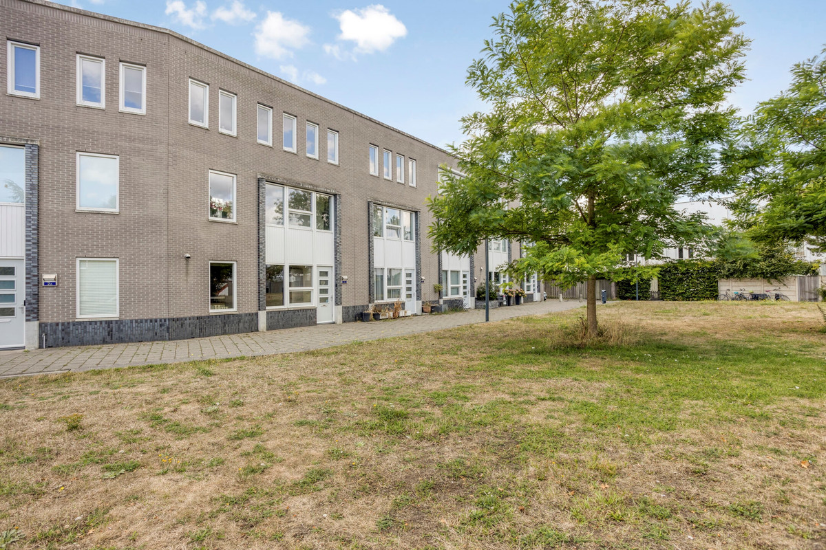 Tussenwoning te koop: Jungstraat 2F, Haarlem