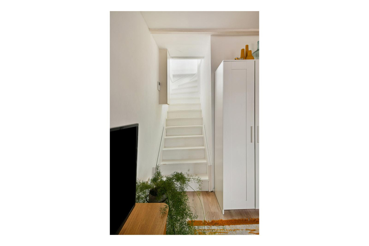 Studio te koop: Eerste Helmersstraat 50-4, Amsterdam