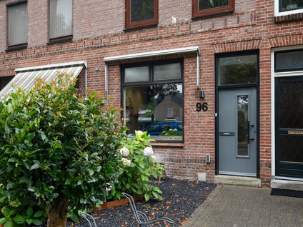 Oude Vriezenveenseweg 96