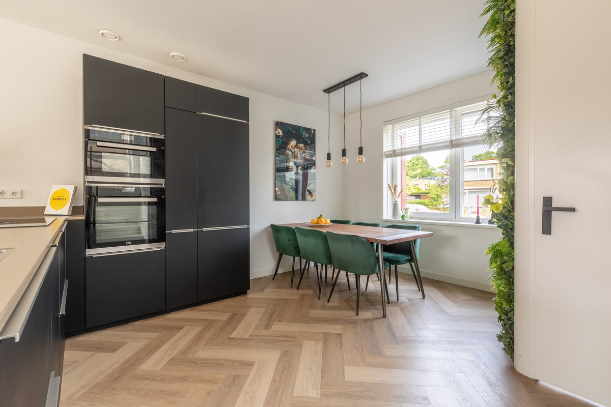 Hoekwoning te koop: Kostverlorenstraat 957, Weesp