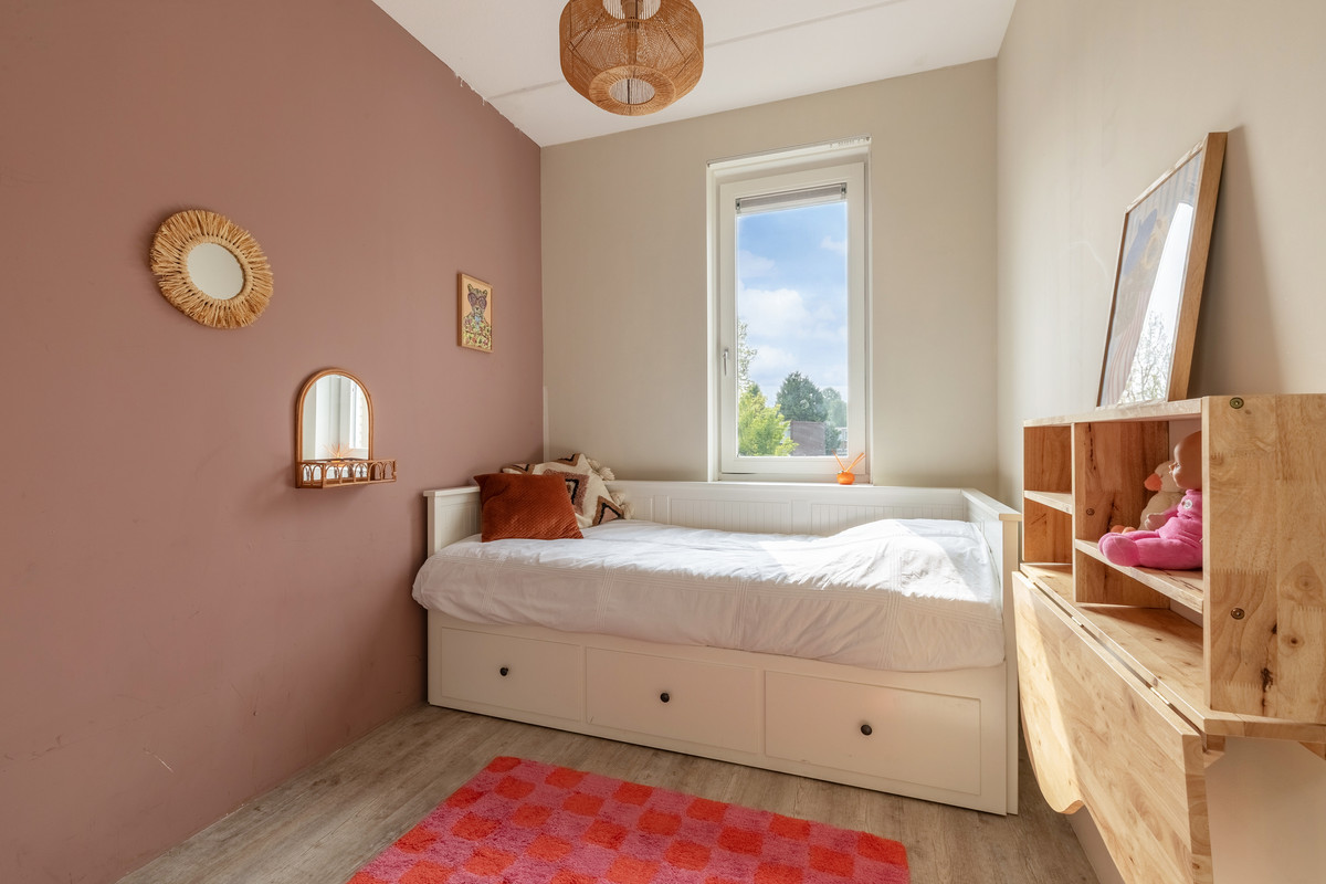 Hoekwoning te koop: Kostverlorenstraat 957, Weesp