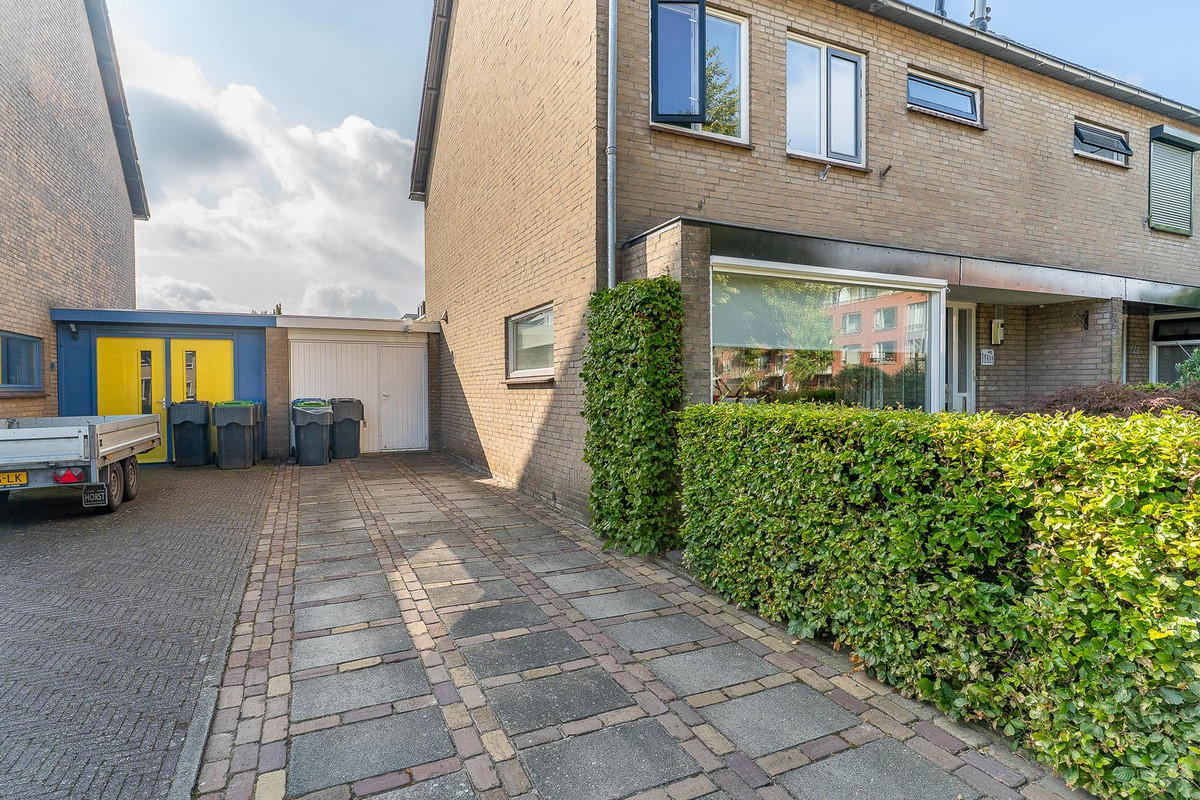 Tussenwoning te koop: Sportlaan 46, 'T Harde
