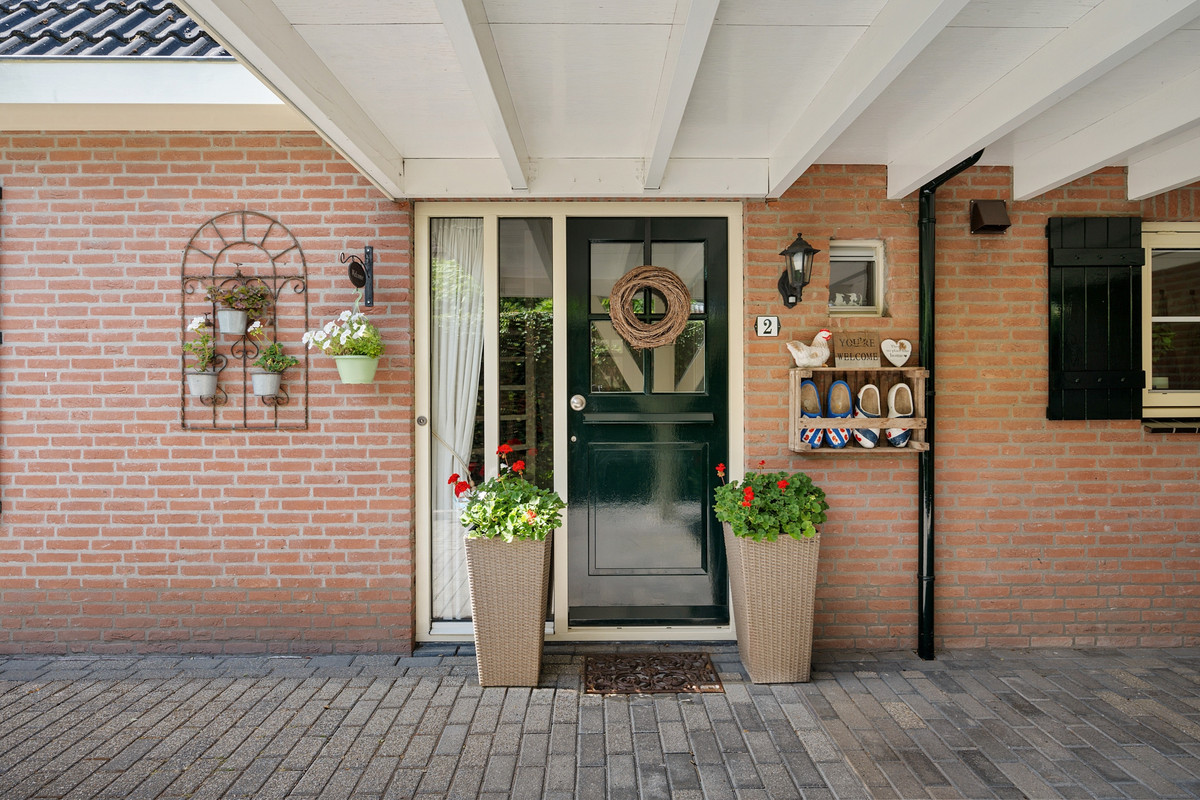 Vrijstaande woning te koop: De Line 2, Jubbega