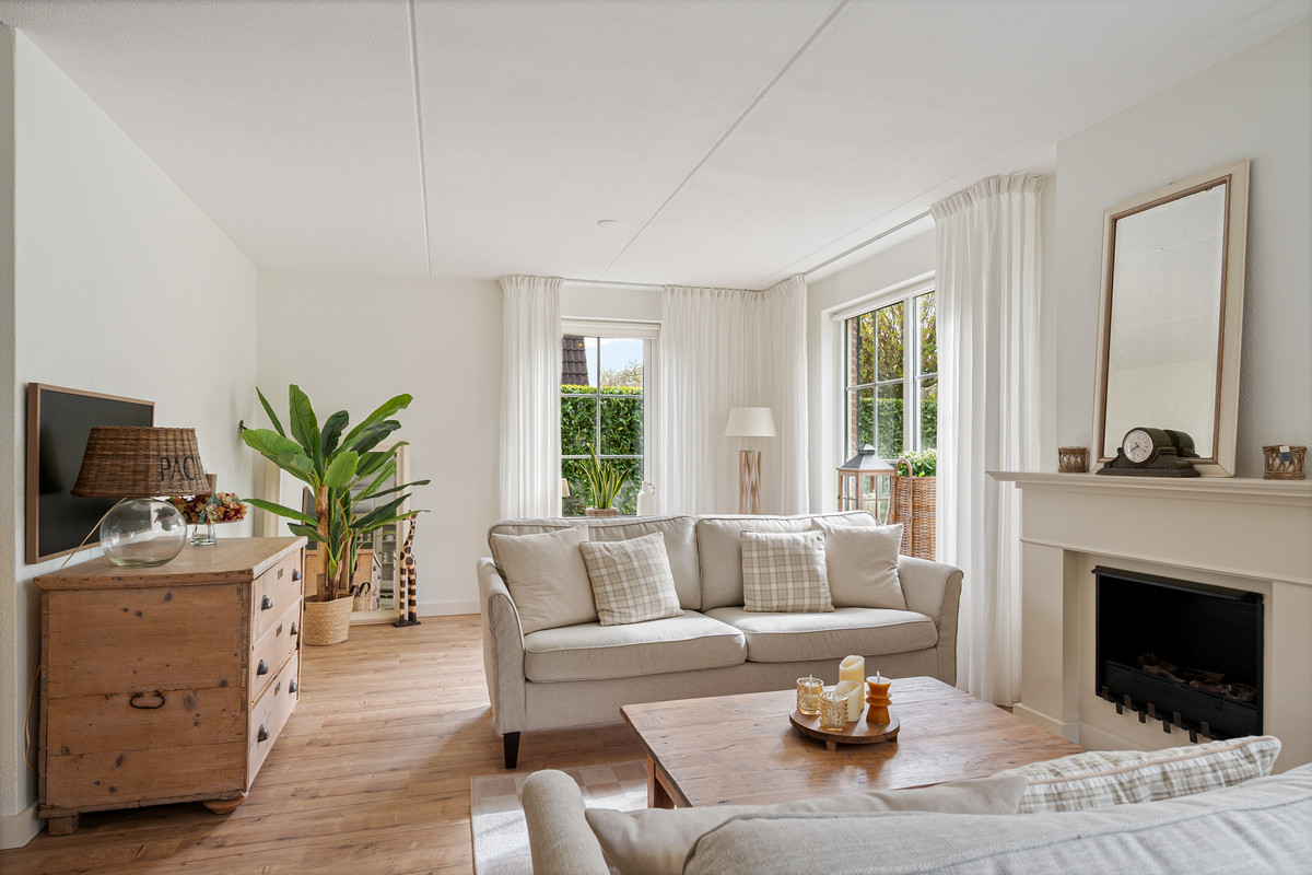 Vrijstaande woning te koop: De Line 2, Jubbega