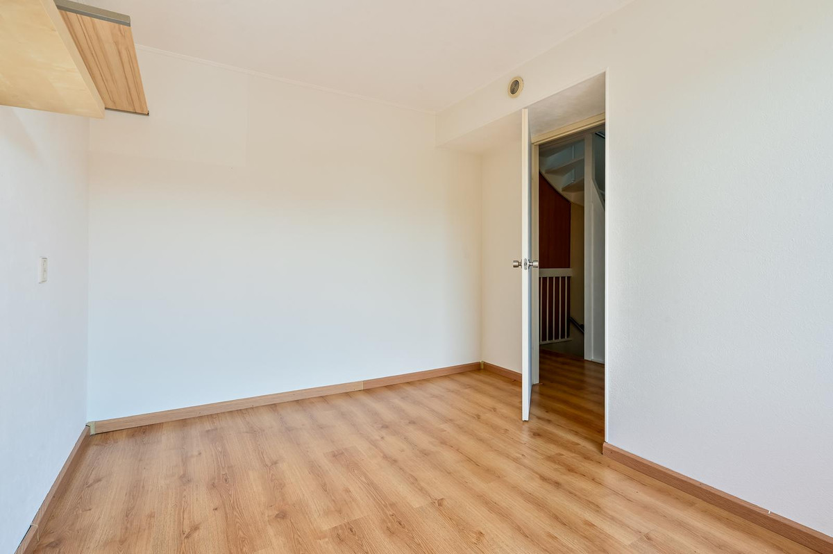 Hoekwoning te koop: Baroniestraat 12, Almere