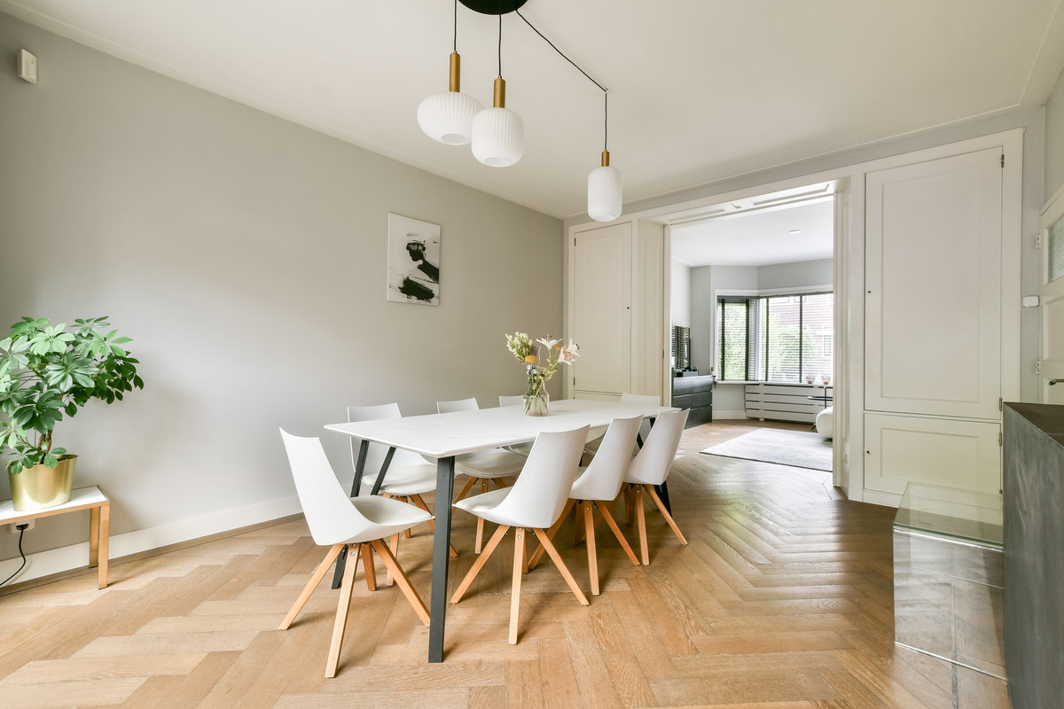 Tussenwoning te koop: Tiboel Siegenbeekstraat 11, Leiden