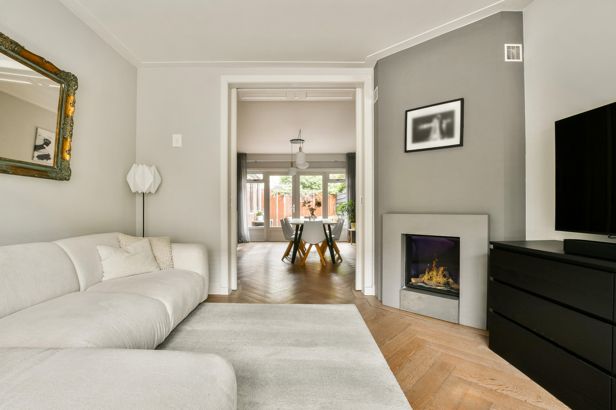 Tussenwoning te koop: Tiboel Siegenbeekstraat 11, Leiden