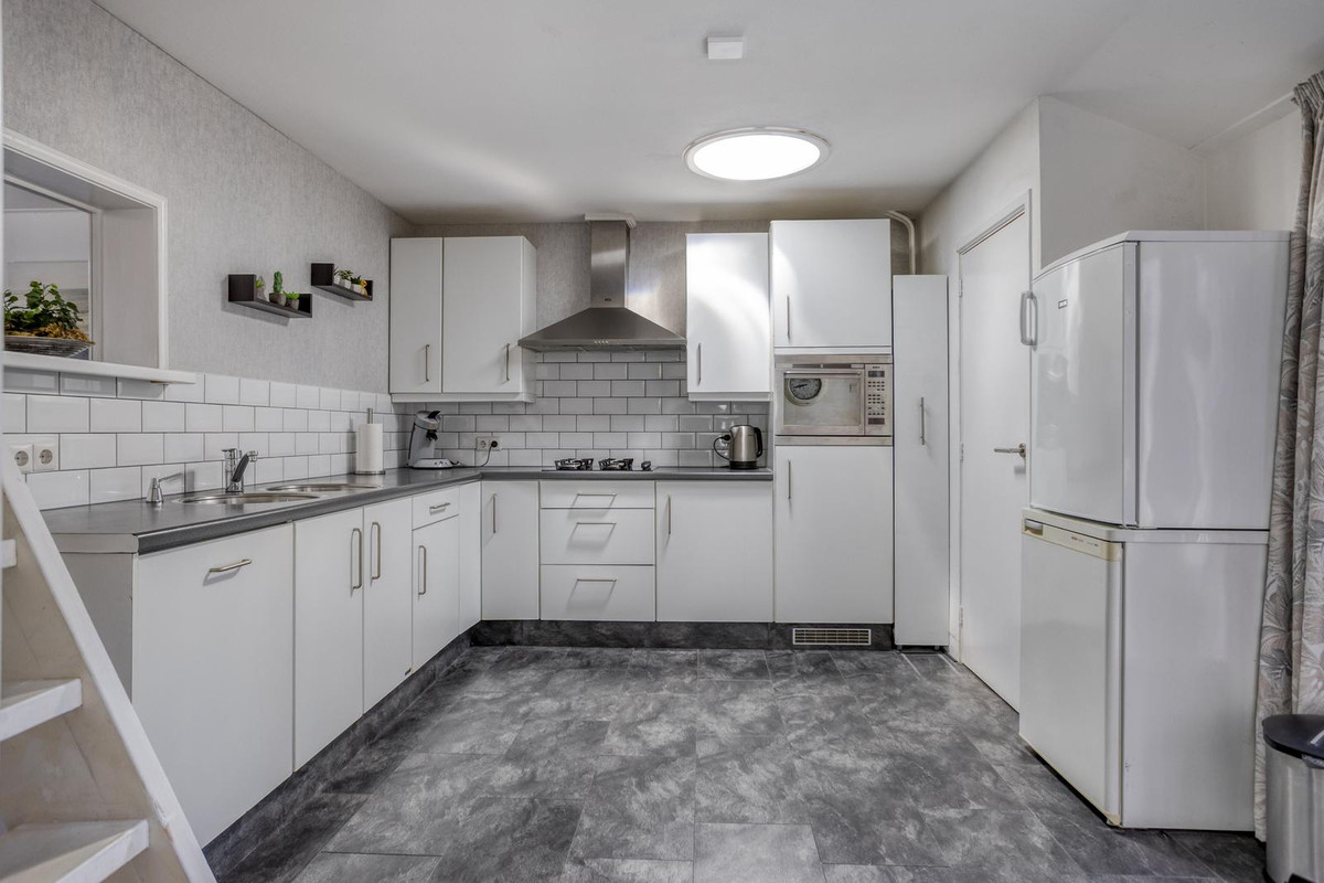 Hoekwoning te koop: Dijkstraat 13, Scharendijke