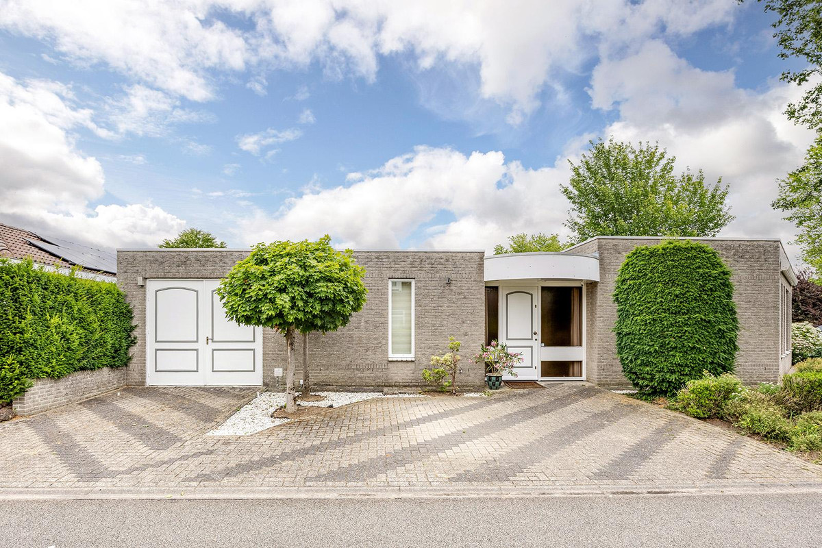 Vrijstaande woning te koop: Jo Soeslaan 1, Eindhoven