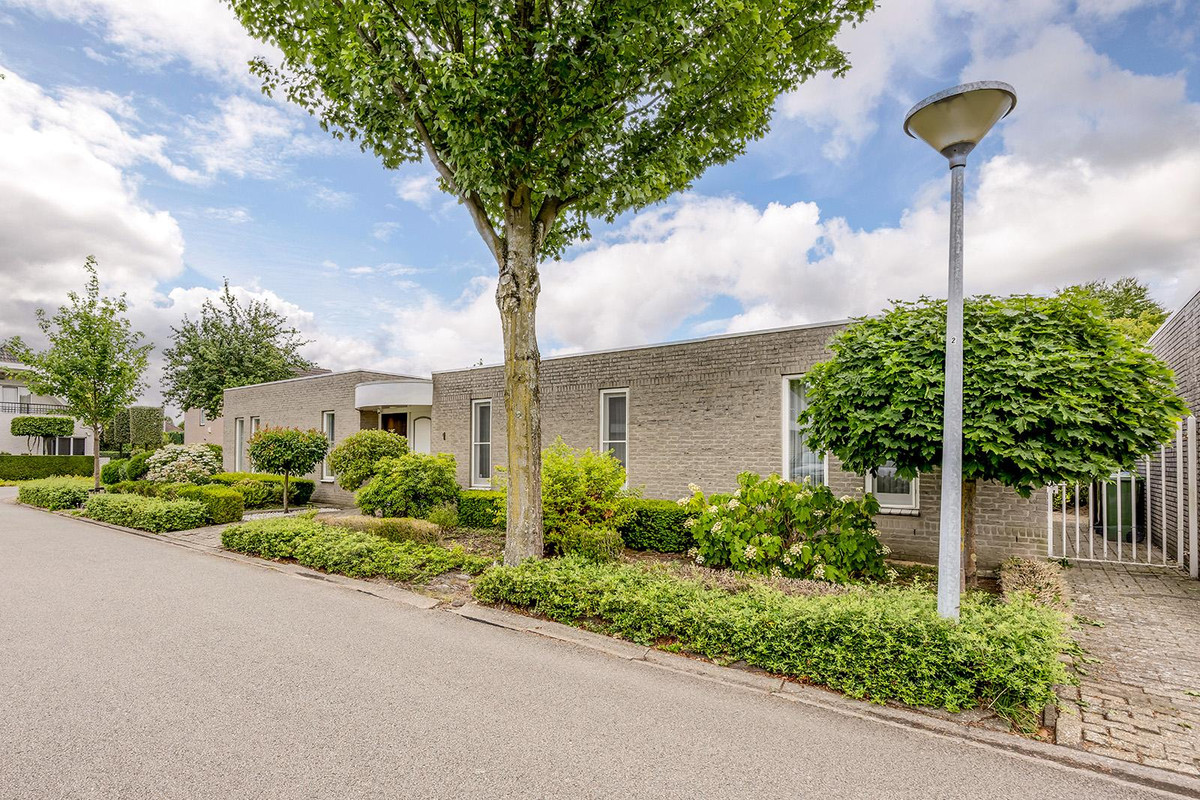 Vrijstaande woning te koop: Jo Soeslaan 1, Eindhoven