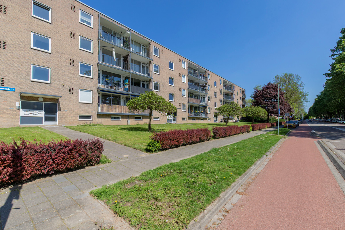 Appartement te koop: Henri Hermanslaan 129, Geleen