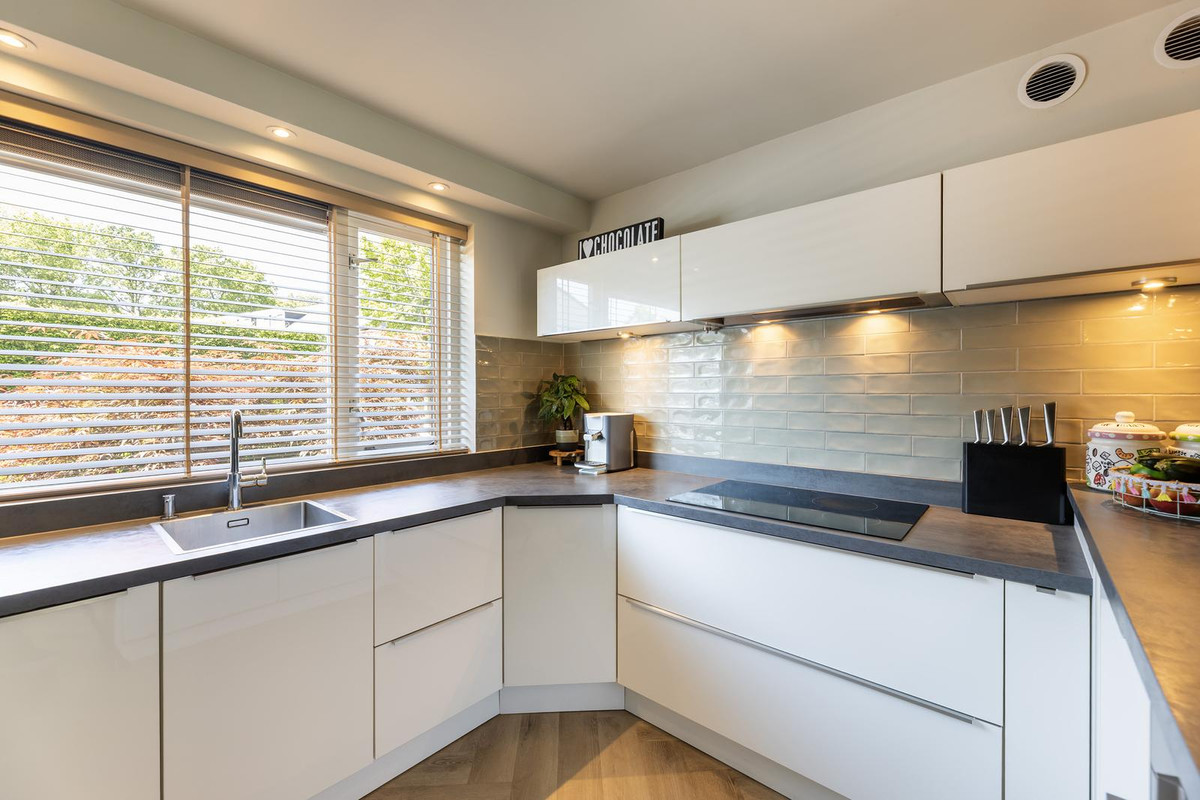 Hoekwoning te koop: Glasgowstraat 30, Hengelo