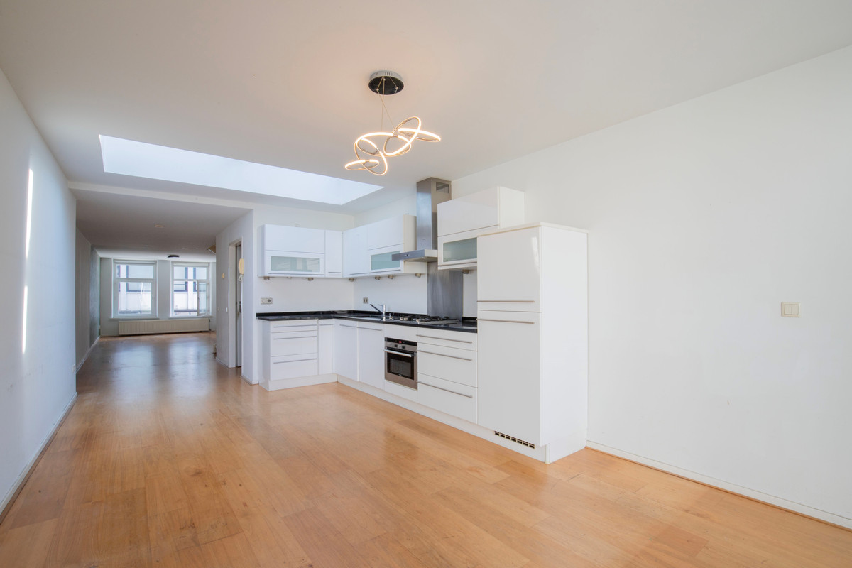 Appartement te koop: Voorstad 22A, Sittard