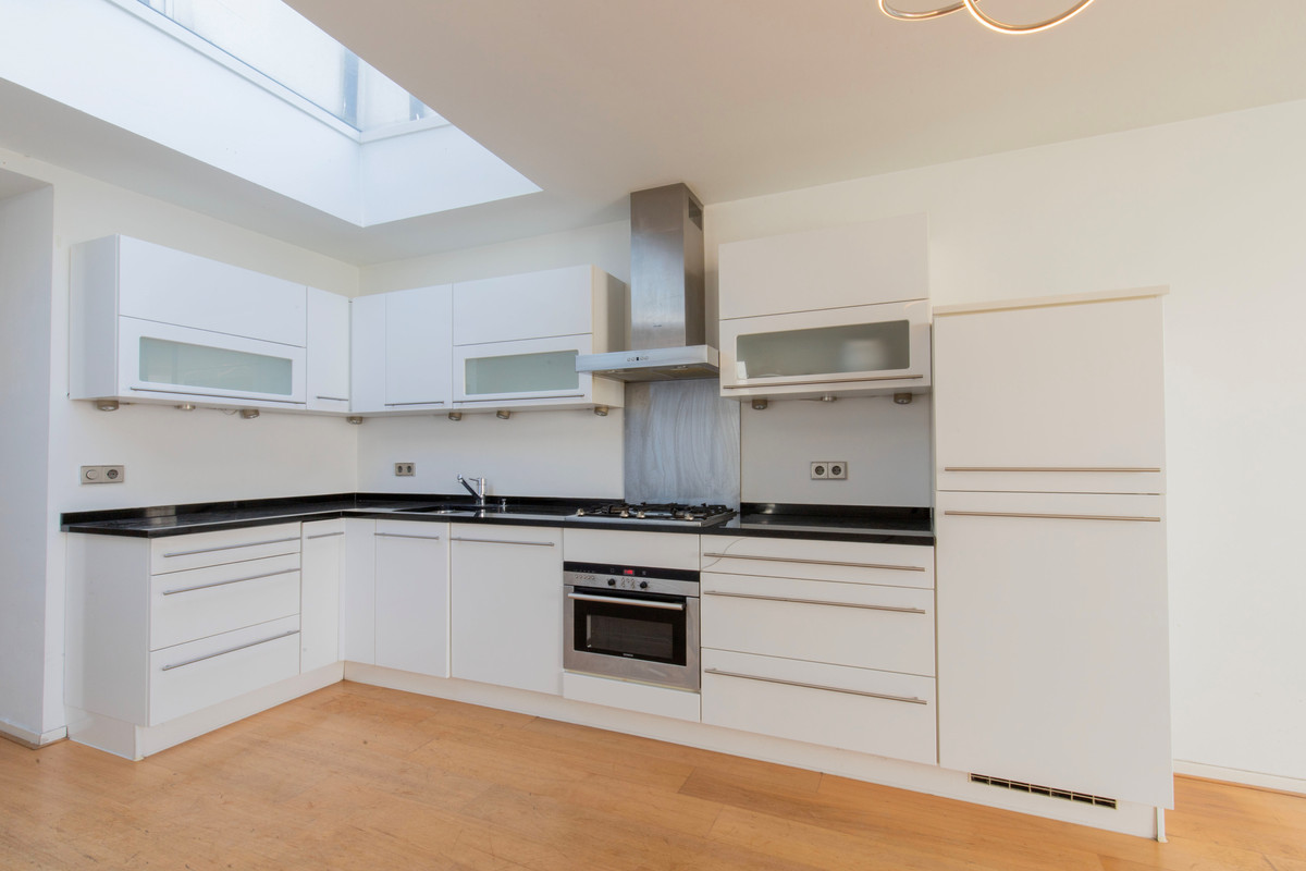 Appartement te koop: Voorstad 22A, Sittard