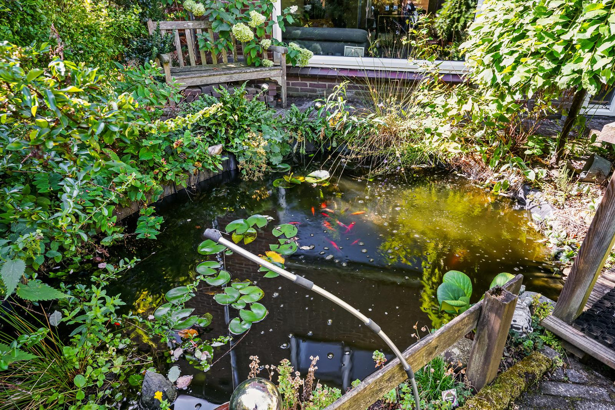 Tussenwoning te koop: De Mamuchetweg 3, De Bilt