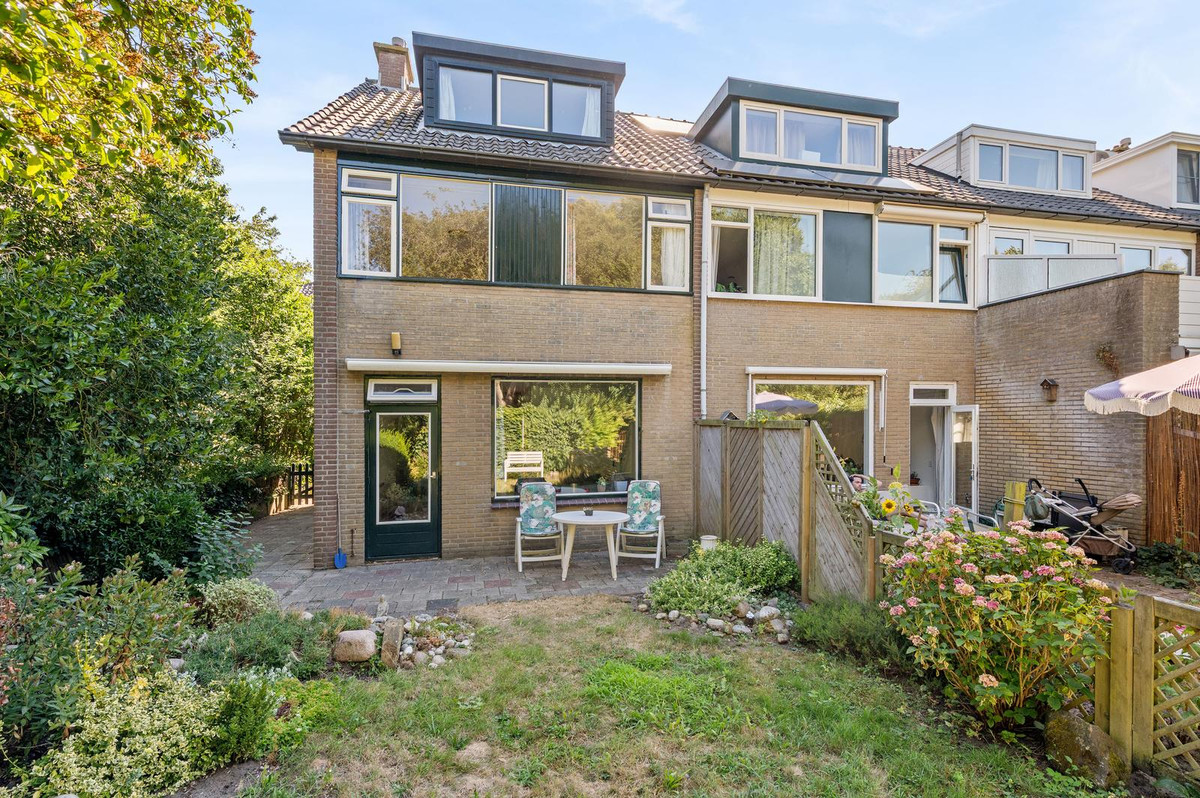 Hoekwoning te koop: Hendrik Vinkhof 37, Noordwijk