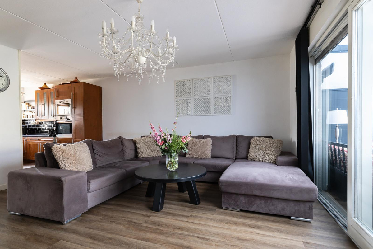 Tussenwoning te koop: Albrecht Dürerweg 92, Almere