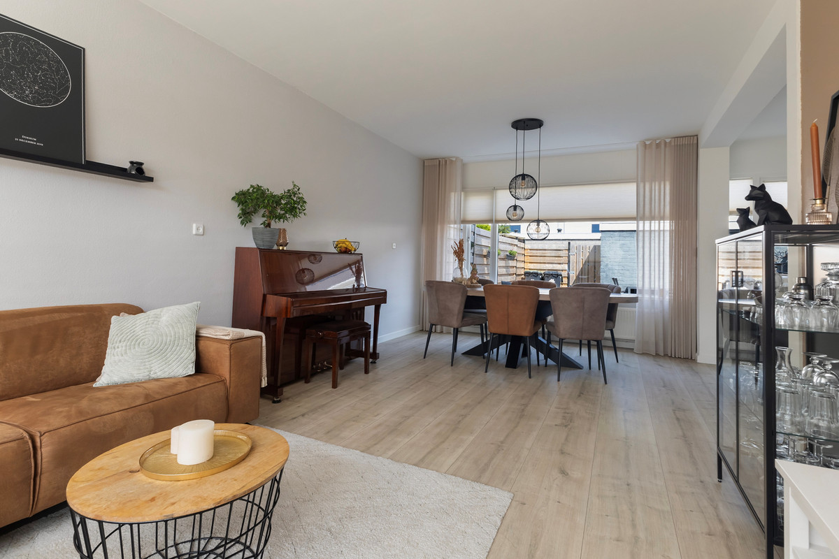 Tussenwoning te koop: Wylster 15, Dokkum