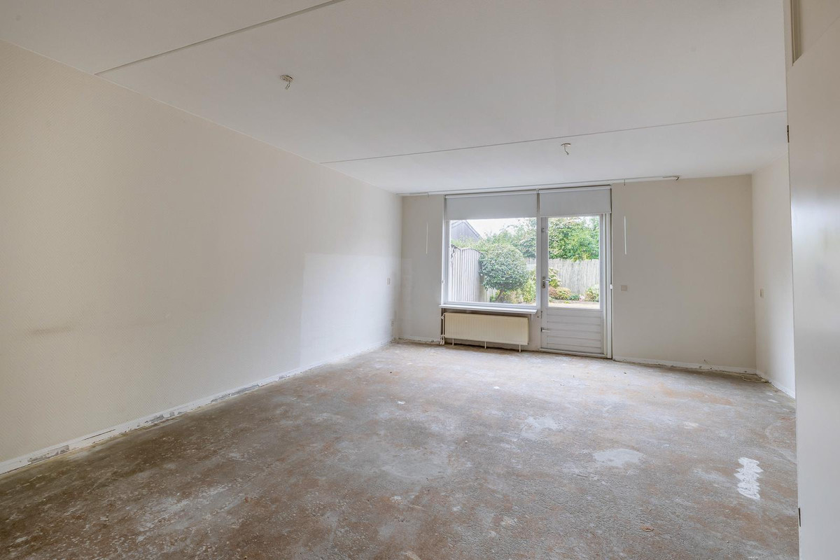 Tussenwoning te koop: Honingklaver 16, Venlo