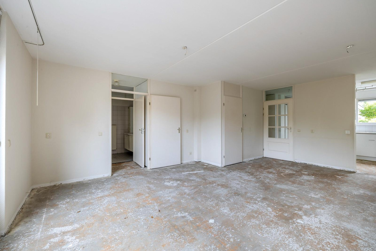 Tussenwoning te koop: Honingklaver 16, Venlo