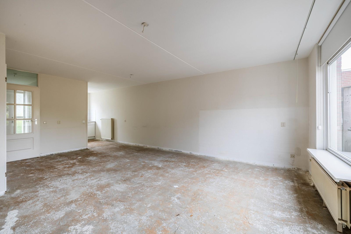 Tussenwoning te koop: Honingklaver 16, Venlo