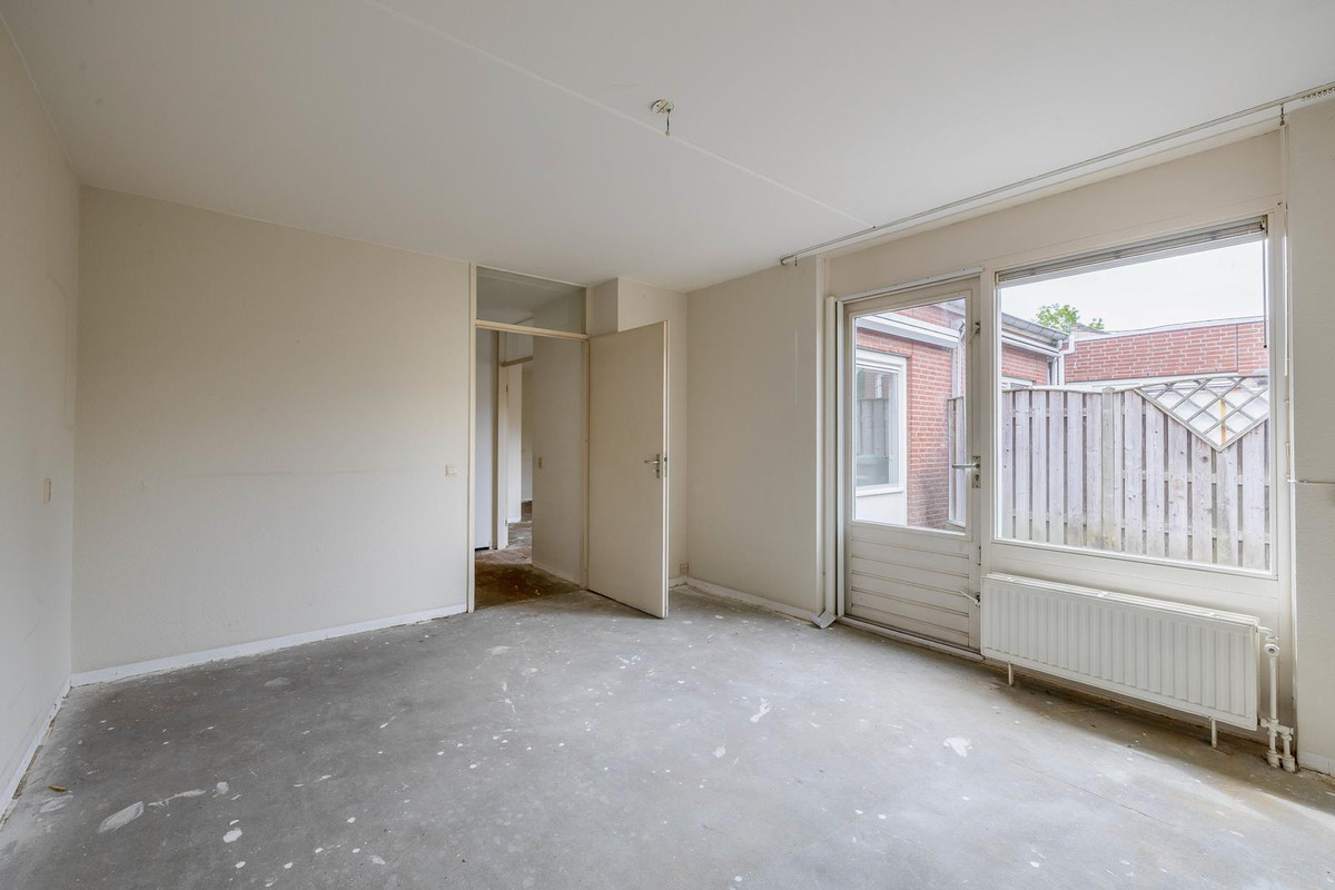 Tussenwoning te koop: Honingklaver 16, Venlo