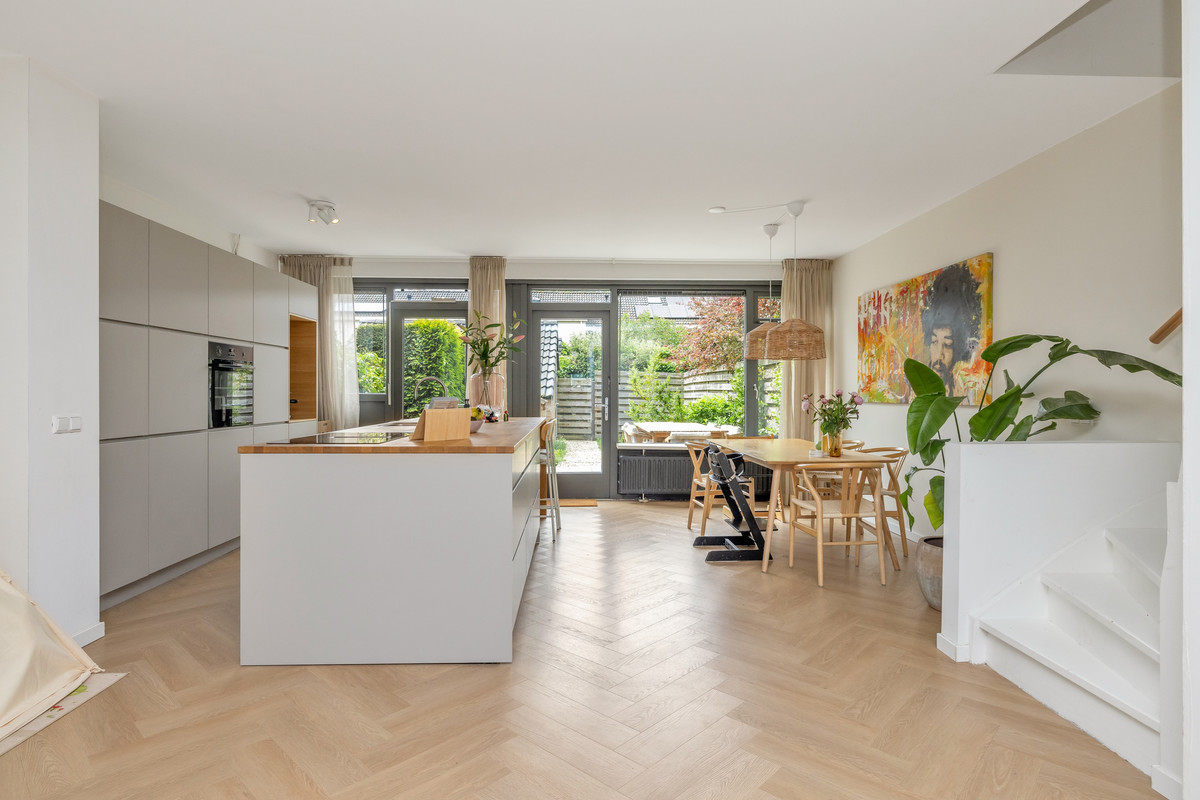 Hoekwoning te koop: Romeinlaan 7, Heemstede