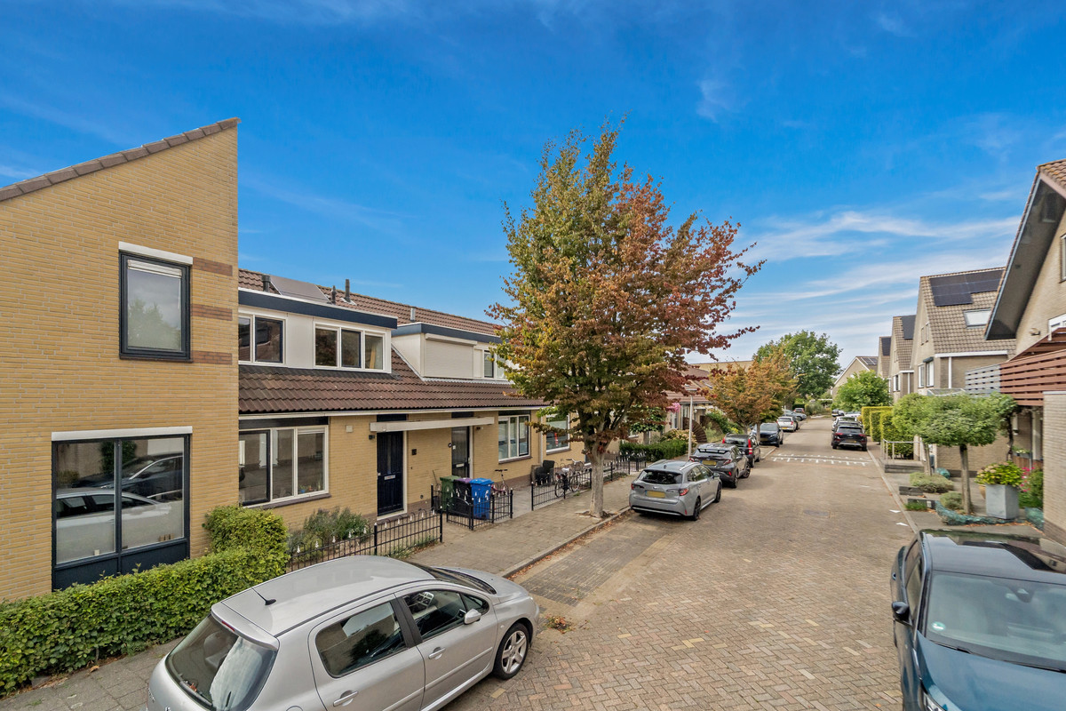 Tussenwoning te koop: Werve 25, Maasland