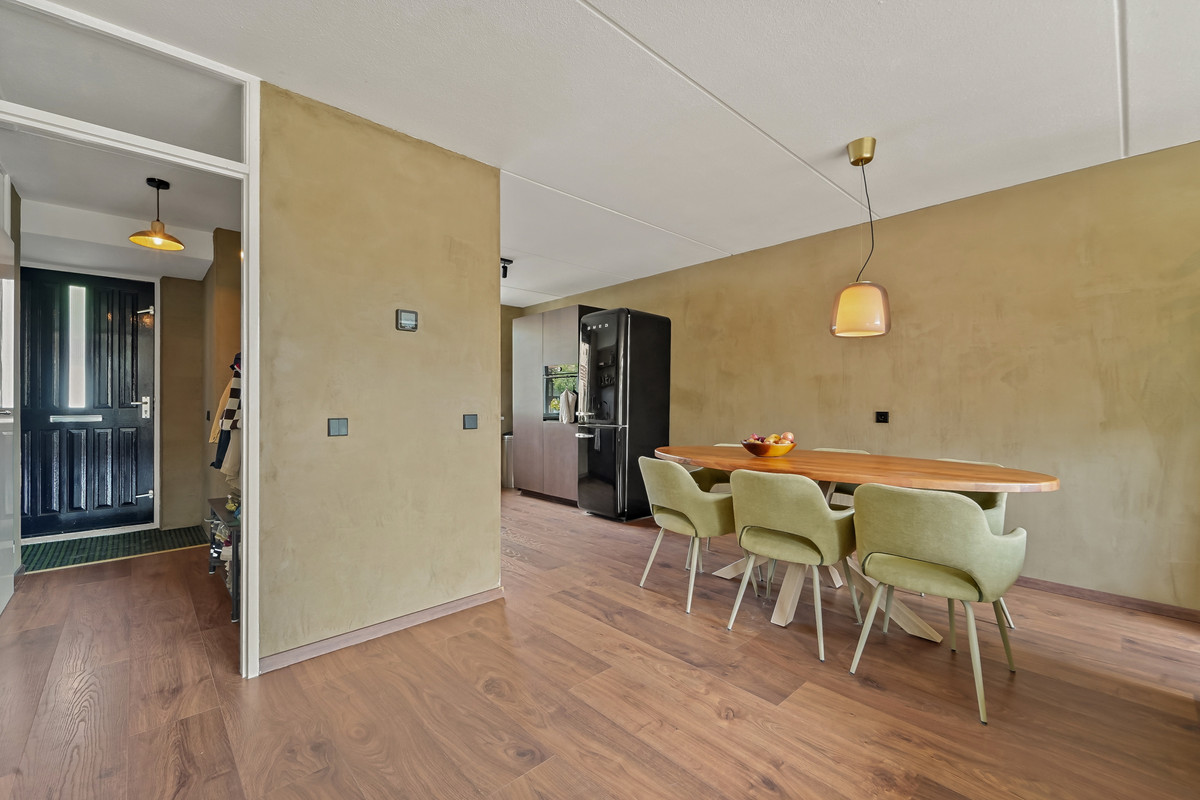 Tussenwoning te koop: Werve 25, Maasland