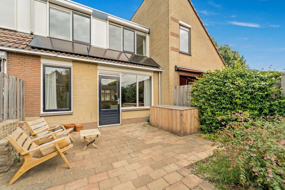 Tussenwoning te koop: Werve 25, Maasland