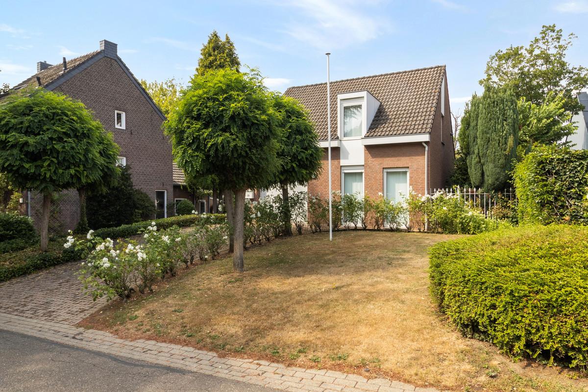 Vrijstaande woning te koop: Kloosterberg 2A, Bunde