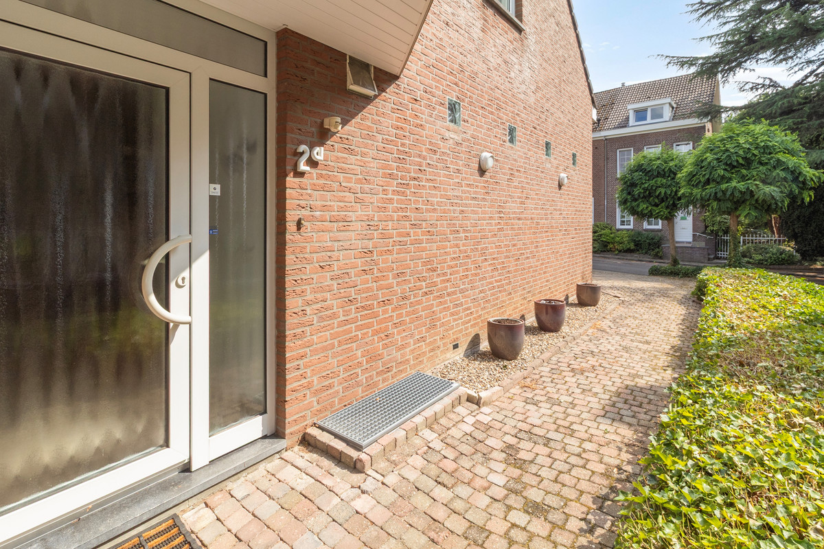 Vrijstaande woning te koop: Kloosterberg 2A, Bunde